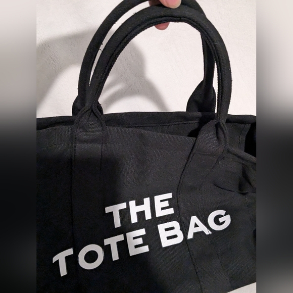 Black Women's Handbag - Picture 6 of 8